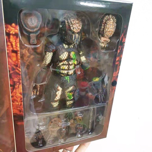 NECA Ultimate Battle Damaged City Hunter Predator 7" Action Figure Predators New - Picture 2 of 7