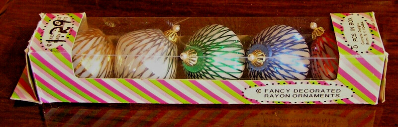 VINTAGE Boxed Set 5 FANCY RAYON Christmas Tree ORNAMENTS