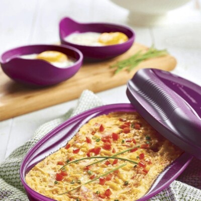 NEW Tupperware Microwave Breakfast Maker Egg Cooker w/Inserts