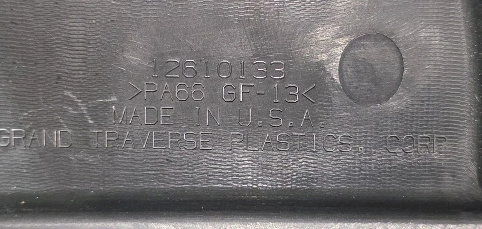 2008 Buick Lucerne Engine Cover #12610133 #P105 - Image 4 of 4