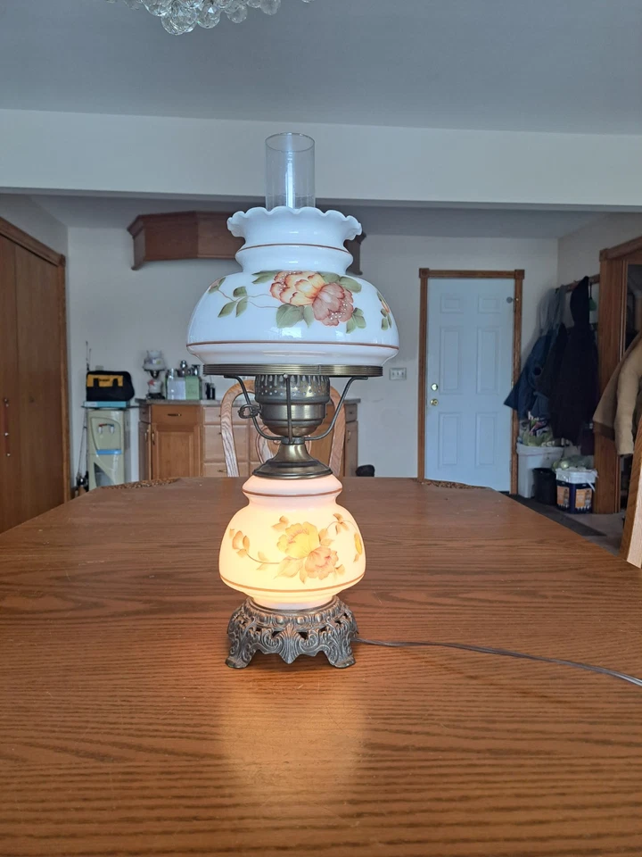 Quoizel Hurricane Gone with the Wind 秋季花卉台灯图案 3 路 — 第 3/4 张图片