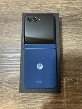 Motorola RAZR 2025 Flip Phone 256GB Unlocked
