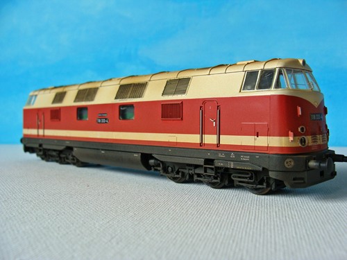 GÜTZOLD  35205 BR 118 333-4 DR  6 achsig  , DSS / NEM / KKK gealtert patiniert | Condition: Gebraucht