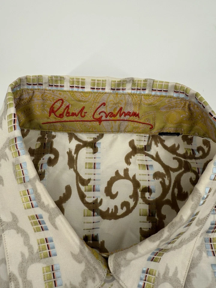 Camisa para mujer Robert Graham mezcla de seda beige geométrica puño abatible manga larga Foto 4 de 4