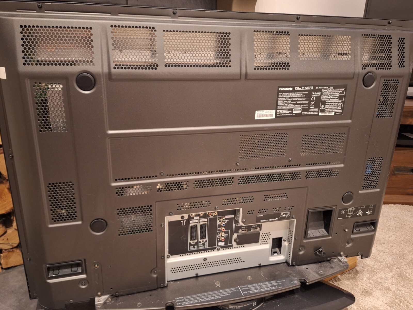 TV PANASONIC VIERA 42" HD READY PLASMA, TH42PX70B, USED, VERY GOOD