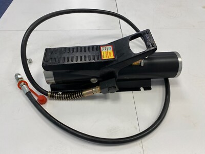 2 x LUFTHYDRAULIKPUMPE FUSSBETRIEBEN 700 BAR / 10.000 PSI