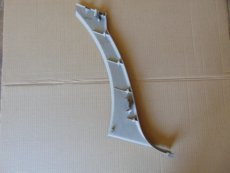 03-11 FORD CROWN VICTORIA RIGHT REAR INNER LOWER QUARTER TRIM STONE #10197 Foto 2 de 3