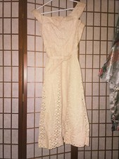 🍑 1950s Peach A Line Tea Length Eyelet Dress. Sz US 3, Zipper, Boning Bodice