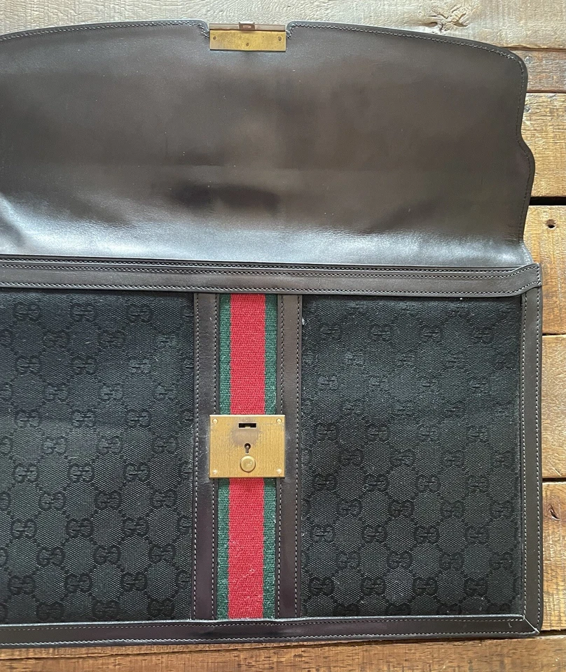 Cartera clutch vintage años 70’s/80’s Gucci negra monograma bloqueo cartera Foto 4 de 4