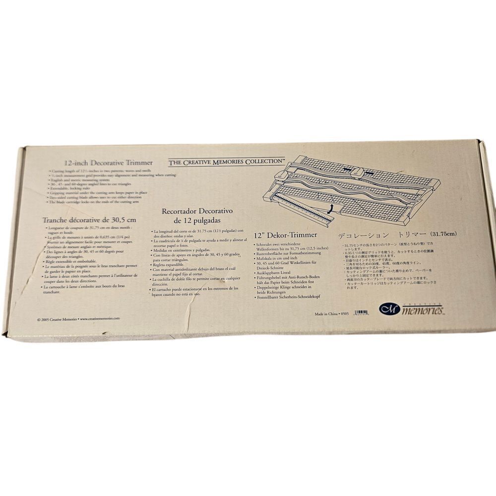 Creative Memories 12-inch Decorative Paper Trimmer Scrapbook Wavy Cutter