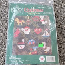 Vtg 12 Christmas Ornaments Needlepoint Pre-Cut Plastic Canvas Bucilla NIP USA