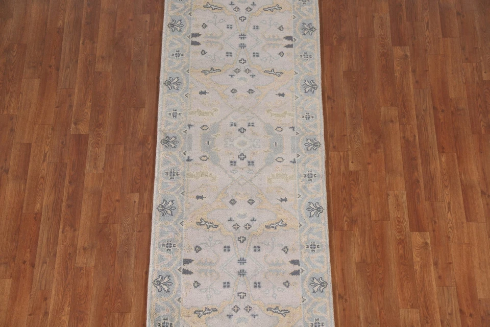 Handmade Oushak Style Runner Rug 3x8 Ft Beige / Ivory Transitional Wool Carpet - Image 4 of 4