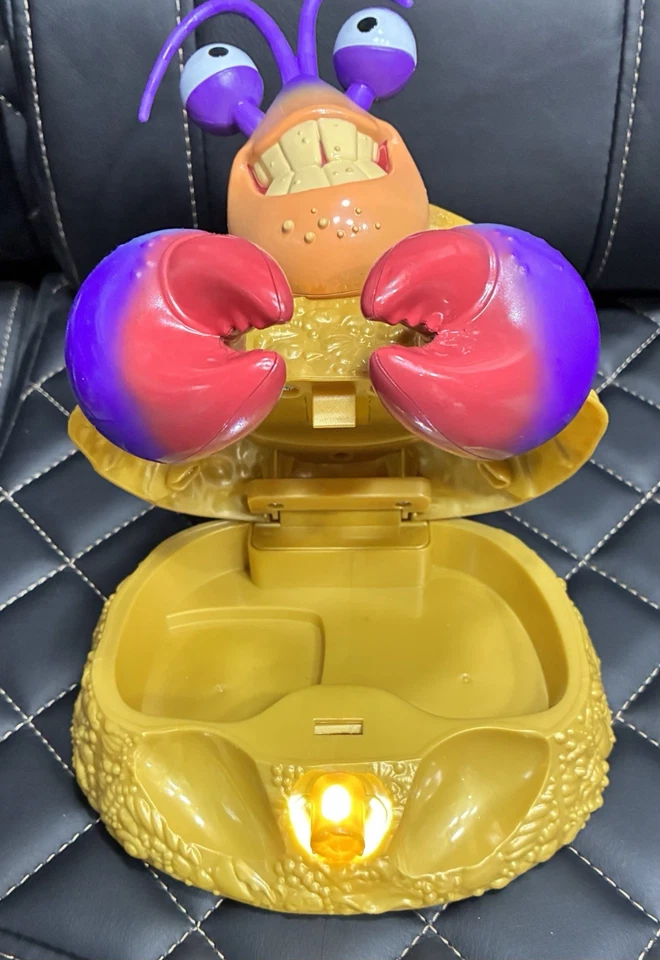 Disney Moana Tamatoa Crab Musical Jewelry Box - WORKS GREAT - No Ring - Image 2 of 4