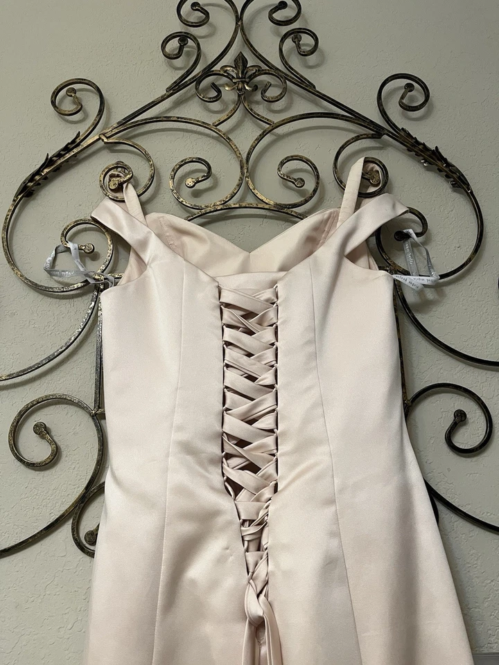 Vestido de novia Foto 3 de 4