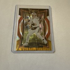 2024 Panini Select - Concourse Joe Burrow #39 Black & Gold Shock Prizm