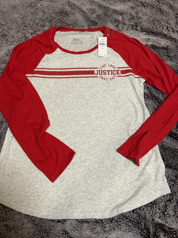 Justice NWT Long Sleeve Light Gray Red Jersey Top. Sz 14 Plus