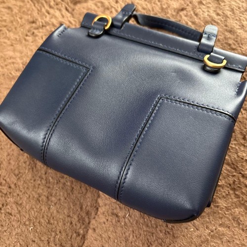 Tory Burch Mini Bag Limited Edition VHTF Designer Collection Popular Products It - Picture 6 of 11