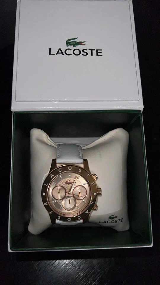 Reloj para mujer Lacoste correa blanca caja de acero inoxidable Foto 2 de 2