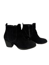 Crown Vintage Cindy Black Suede Ankle Booties Women s Size 7.5