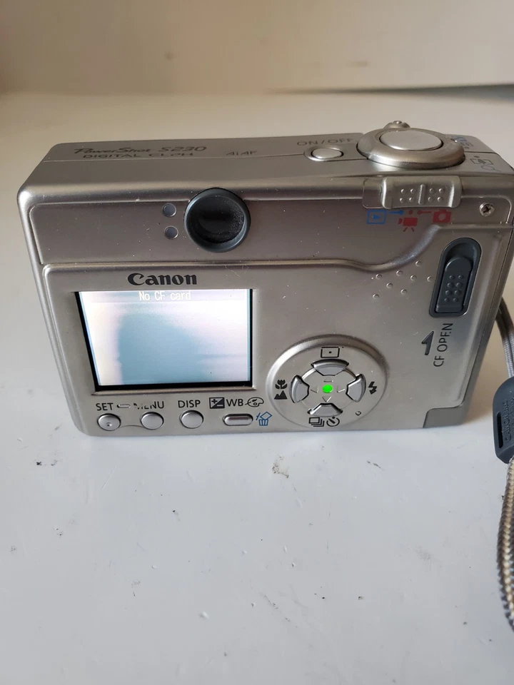 Canon PowerShot S230 Digital ELPH 3.2MP Digital Camera FOR PARTS - Image 2 of 4