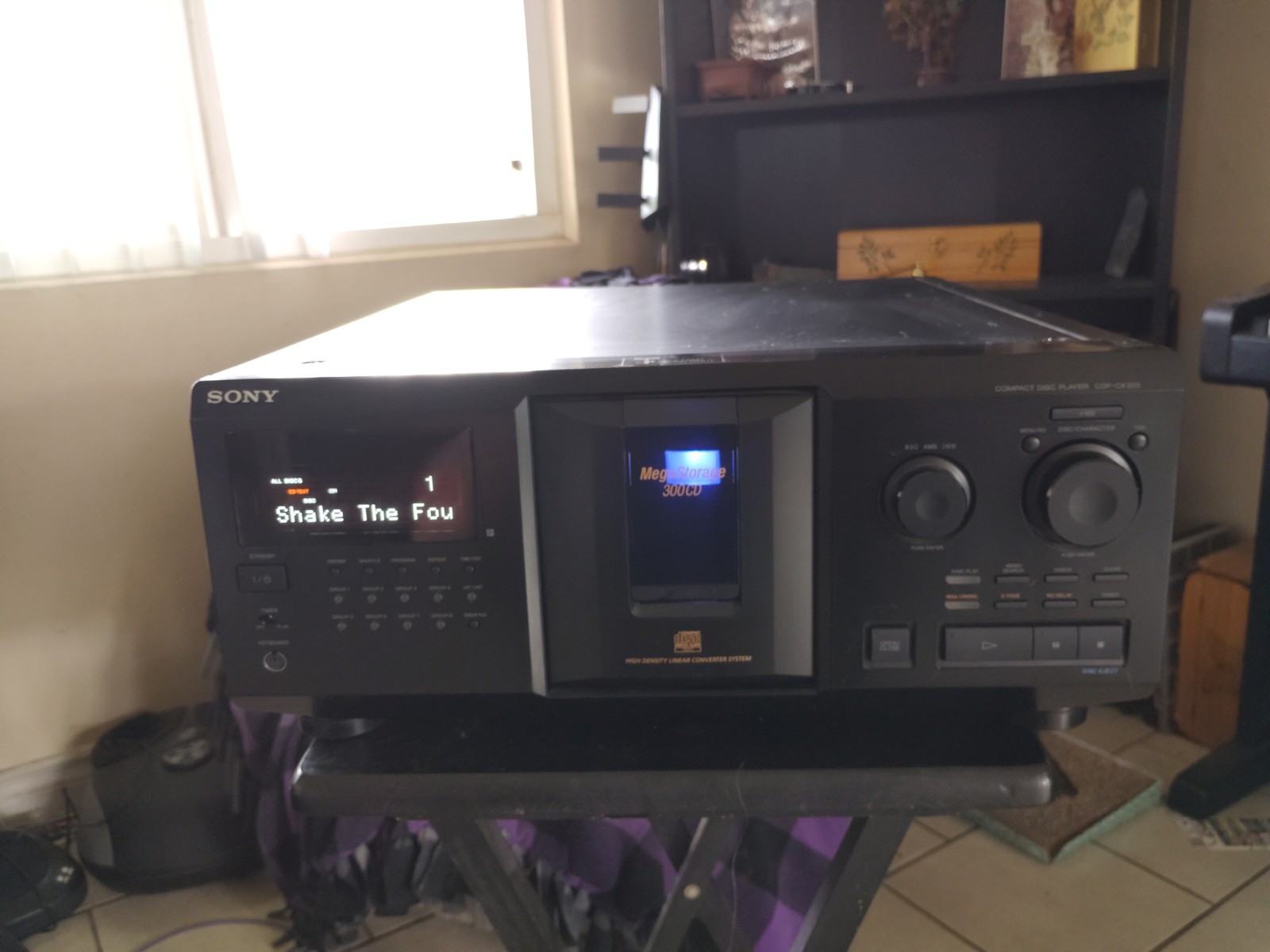 With Remote,keyboard,cables And Manuals