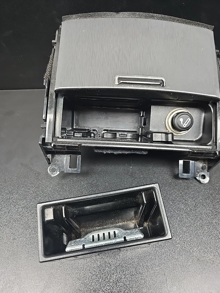 Lexus IS250 IS350 2006-2012 consola central bandeja de cenizas almacenamiento OEM 1A421-032G Foto 4 de 4