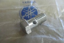 YAMAHA XS500  XS850  XS1100  GENUINE NOS OIL PUMP BANJO BOLT - # 90401-10006