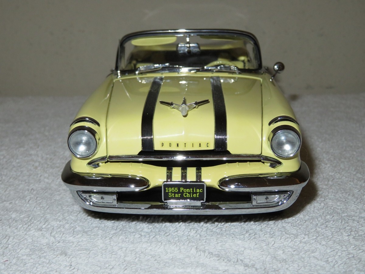 1955 PONTIAC STAR CHIEF YELLOW/BLACK 1:18 HI DETAIL PLATINUM SUN