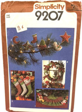 Simplicity Pattern 9207 - Christmas Ornaments, Stockings, Wreath Tree Skirt