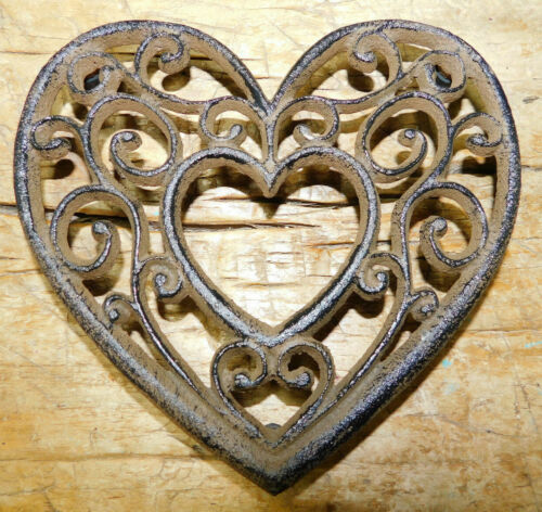 Cast Iron Antique Style VICTORIAN HEART Hot Plate Home Kitchen Decor TRIVET  - Afbeelding 1 van 2