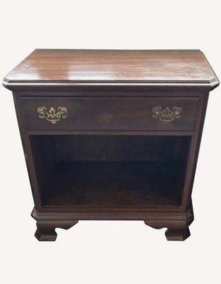 1970-1990 Vintage Ethan Allen Georgian Court Collection Twin Nightstands (Two)
