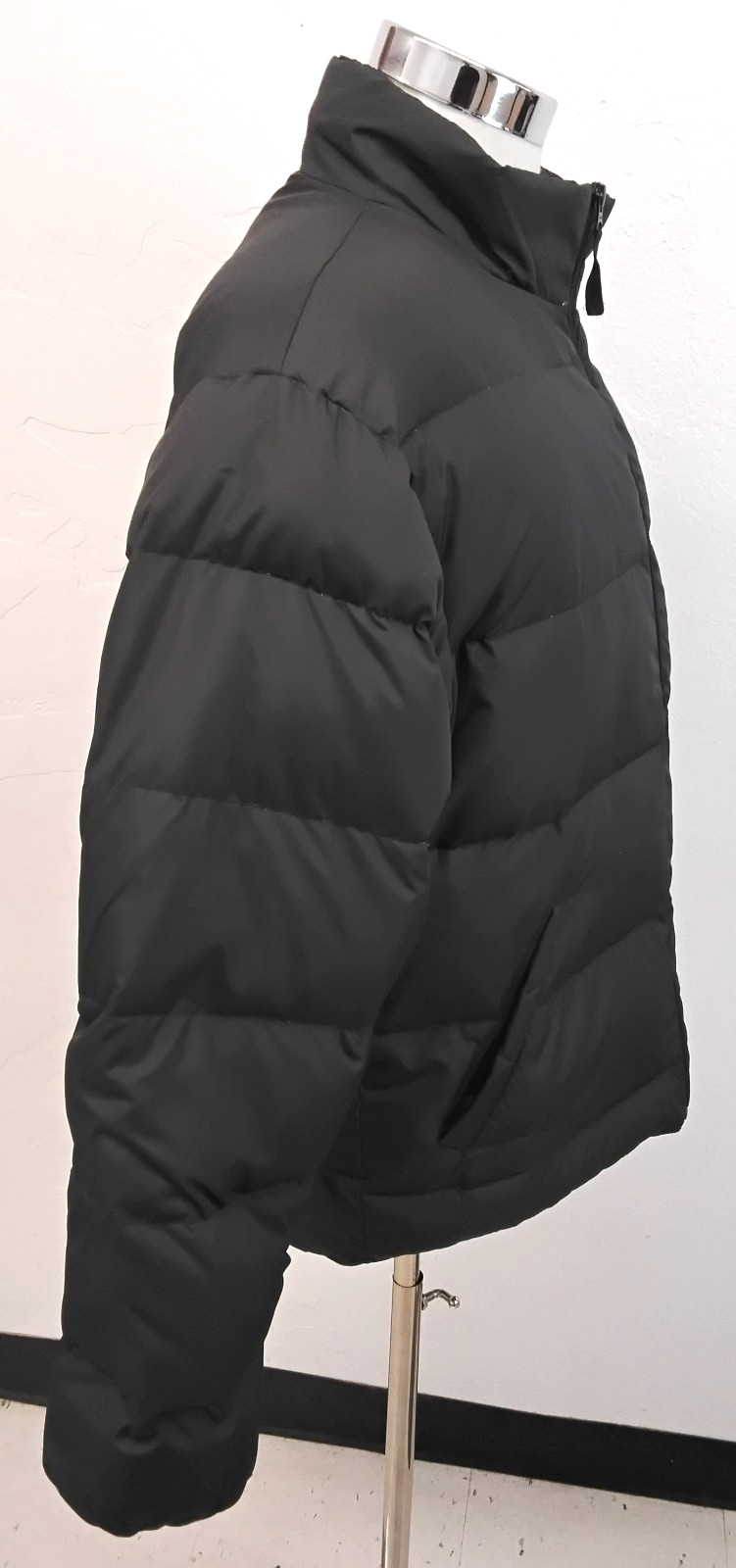 Cabela's Down Jacket Men's Medium Black Full Zip … - image 3