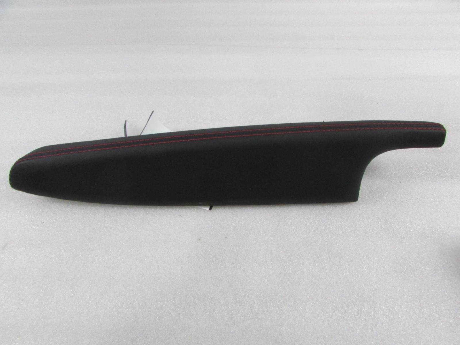 Maserati Quattroporte, RH, Right Front Arm Rest Door Trim, Black, Used