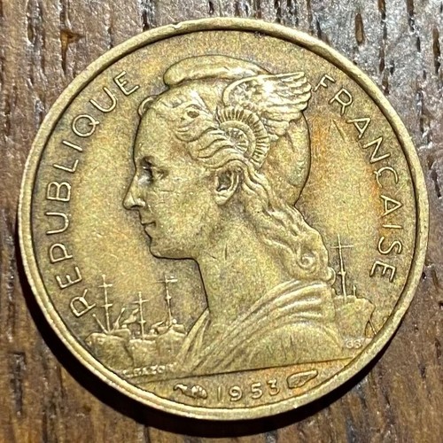 PIECE DE 10 FRANCS 1953 MADAGASCAR (1093) - Picture 2 of 2