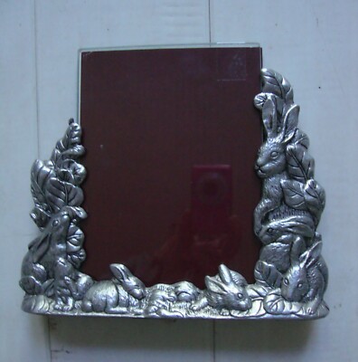 Vintage 1989 Arthur Court Bunny Rabbit 3D Metalware Picture Frame 5'' x 7''
