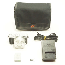  Excellent  Nikon 1 J5 Silver 20.8 MP Digital Camera 10-30mm f/3.5-5.6 Lens kit