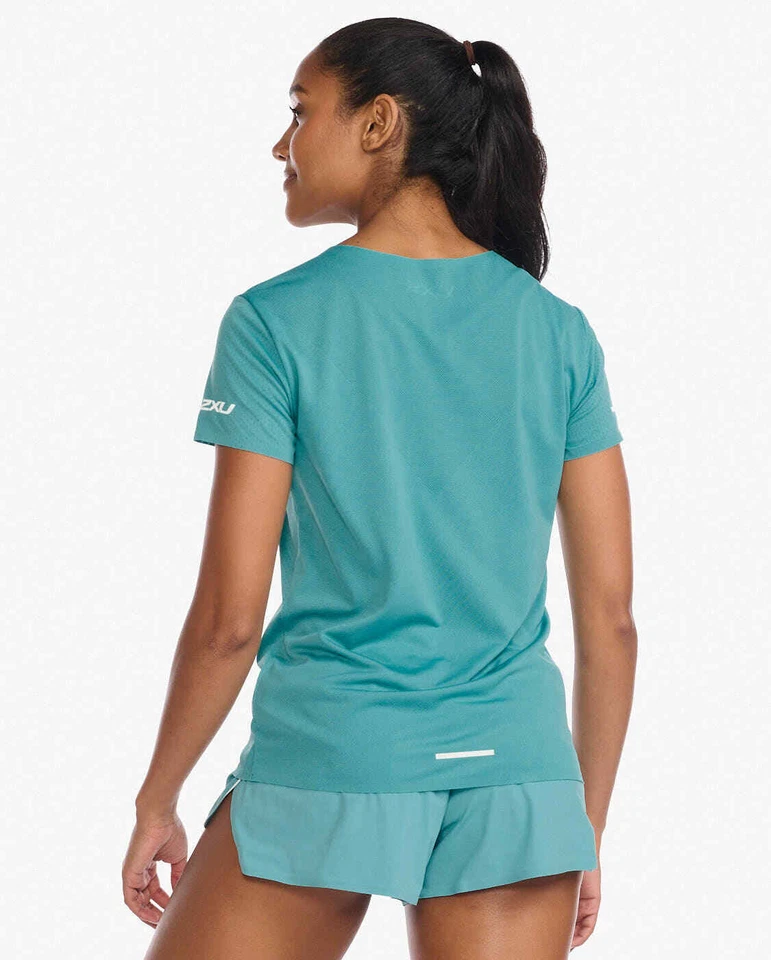 Nueva camiseta técnica de velocidad ligera 2XU para mujer - X-Small XS, PRC/WRF WR6617a camiseta para correr Foto 2 de 4
