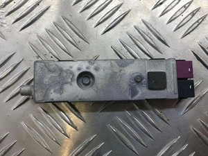 MERCEDES-BENZ C W204 Antennenverstärker  A2048205589 2.10 Diesel 2012 31816819