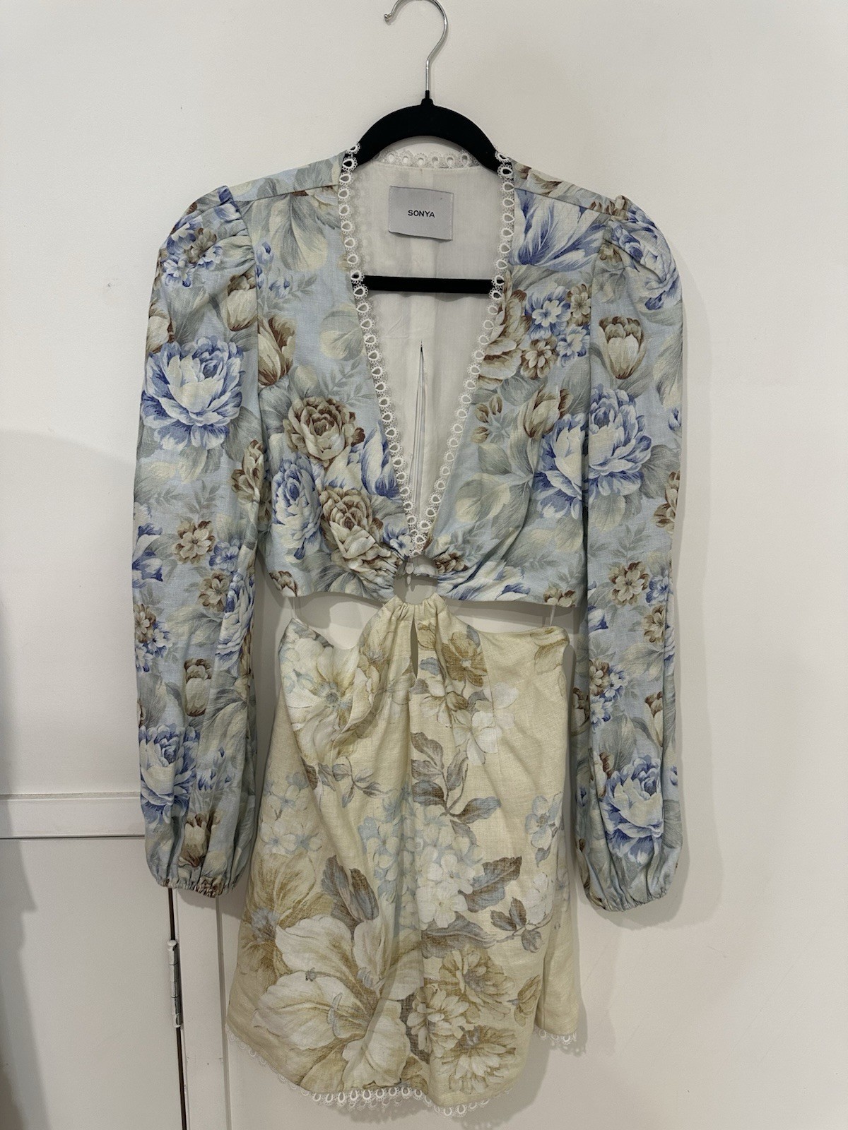 SONYA Floral Linen Mini Dress V-Neck Puff Sleeve Lace Trim Sz 10 RRP $440 image 2