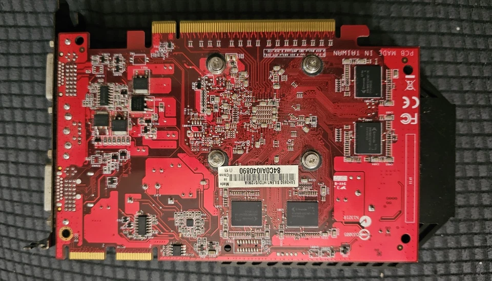 ASUS Radeon HD 3650 512MB PCI-E Graphics Card- EAH3650 SILENT - Image 2 of 4