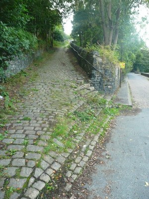 Foto 6x4 Mansion Lane in der Shaw Lane, Halifax Am besten nicht versuchen, hochzufahren h c2018