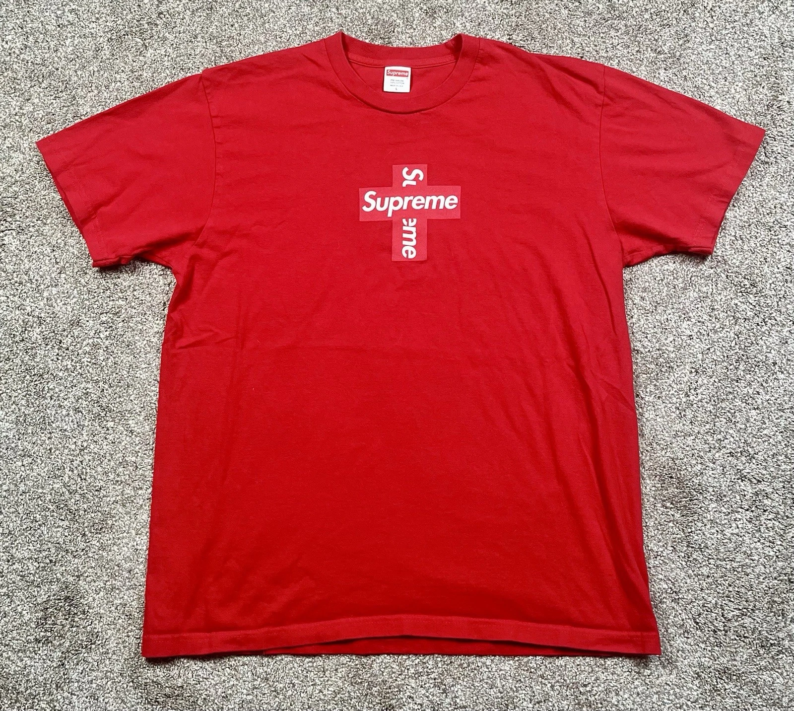 T shirt rouge Supreme Cross Box logo homme taille L 100% coton fabriqué aux USA