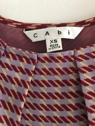 Canotta Cabi donna taglia XS verde rossa svolazzante pied de poule senza maniche - Foto 29 di 29