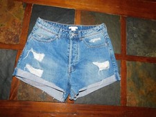 Jr's Misses Women's H M HM Mid Rise Destroyed B/F Denim Jeans Shorts 6