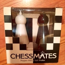 CHESSMATES Salt Shaker & Pepper Mill - NEW IN BOX!