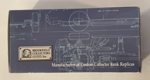 Brookfield Collectors Guild, Inc. 1994 GMC Suburban Blue 1:24 Scale Diecast Bank - Picture 4 of 7