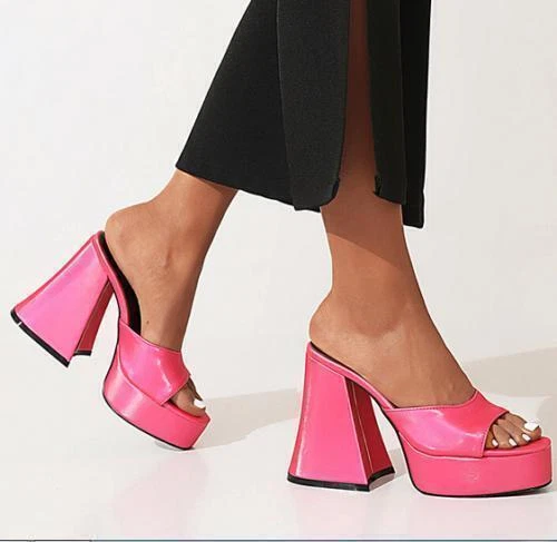 Sandalias informales de club con punta abierta de tacón alto de cuero sintético para mujer Foto 2 de 4