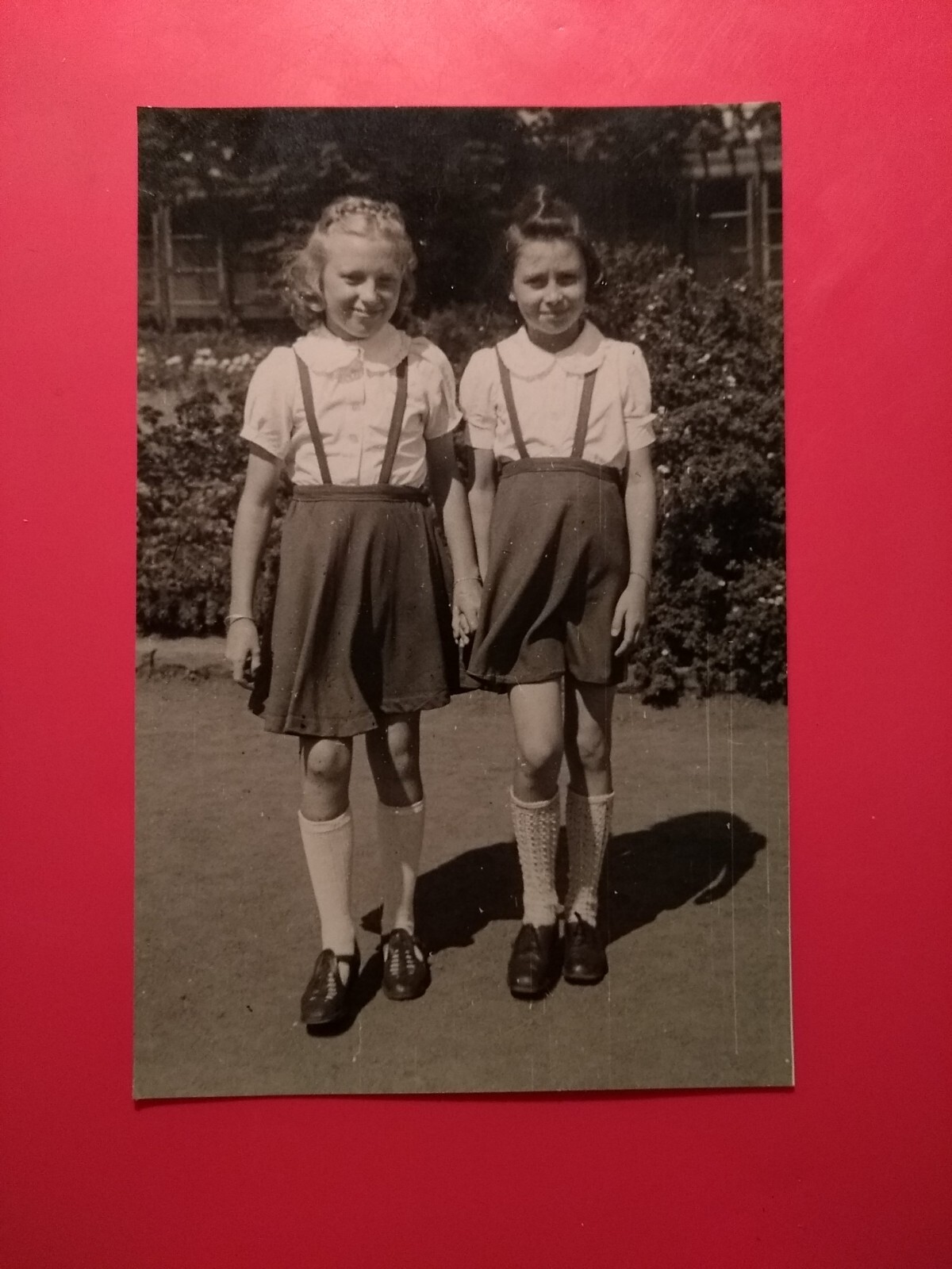 Altes Foto antik Mädchen Girls ausgefallene Mode Fashion Hamburg old Photo 1947