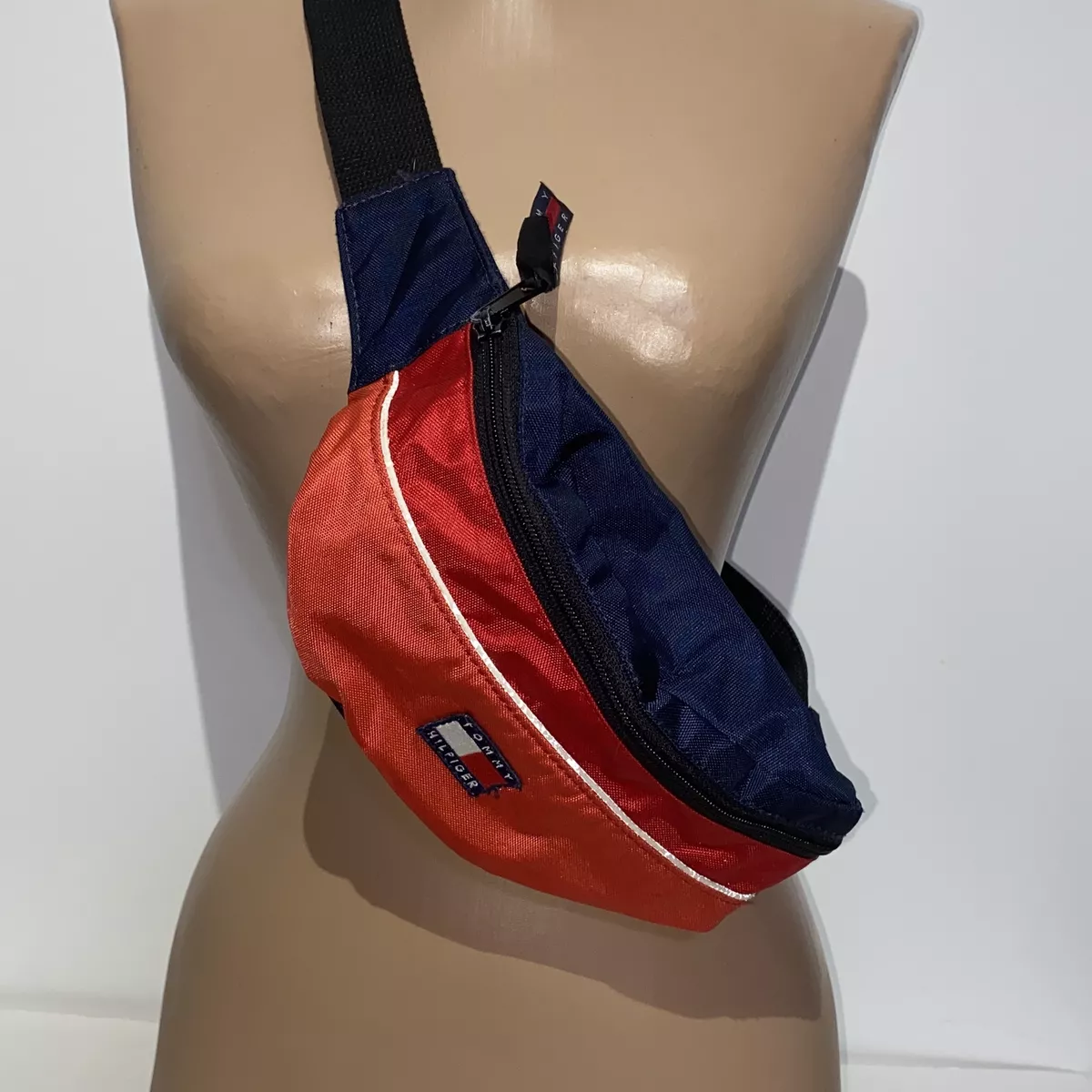 Tommy hilfiger cheap fanny pack red