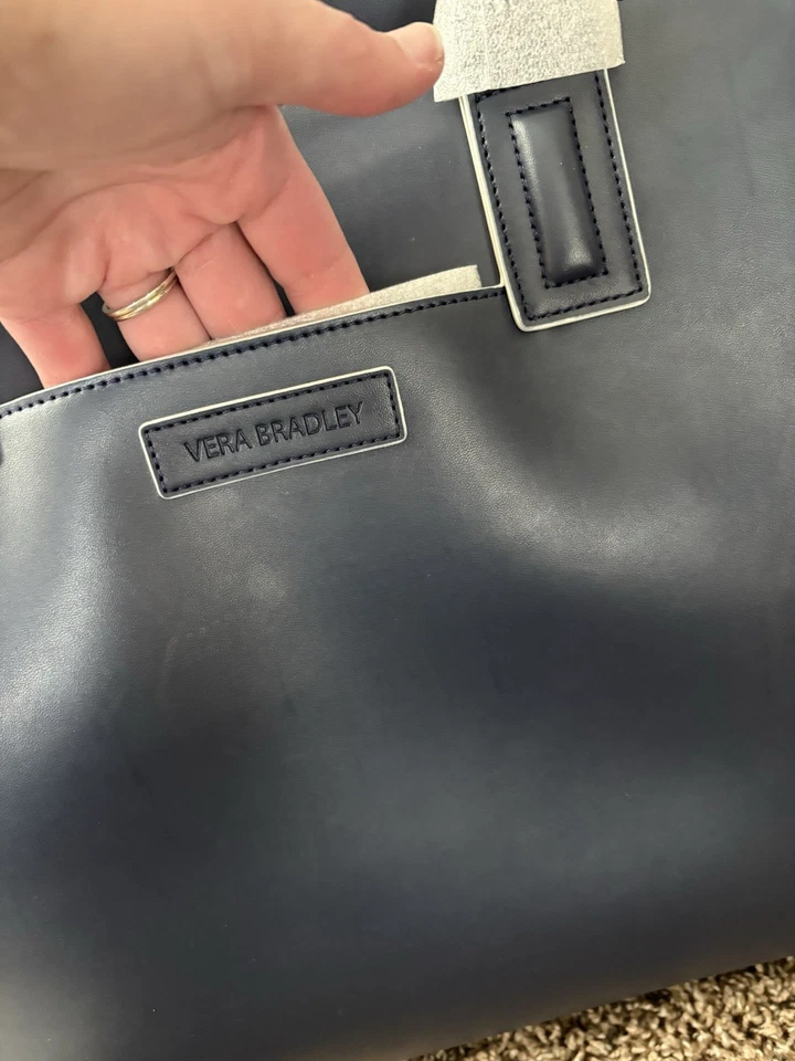 NUEVO Bolso de Mano Vera Bradley Northbrook en Clásico Azul Marino Cartera Bolso de Mano Cuero Vegano Foto 2 de 4